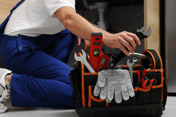 Best Gas Line Repair  in West Deland, FL